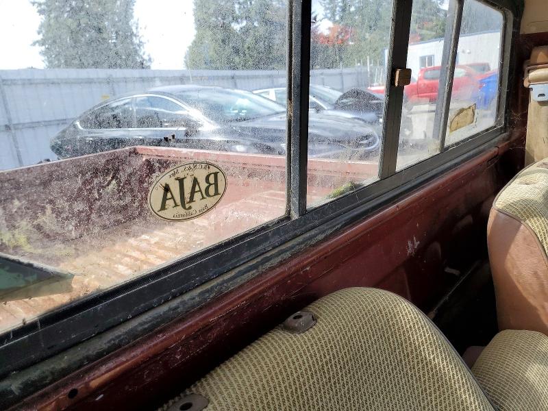 Photo 10 from auction – 1985 TOYOTA PICKUP with VIN JT4RN50R1F0050936