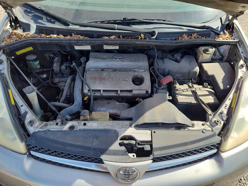 Photo 11 from auction – 2005 TOYOTA SIENNA with VIN 5TDZA22C65S375175
