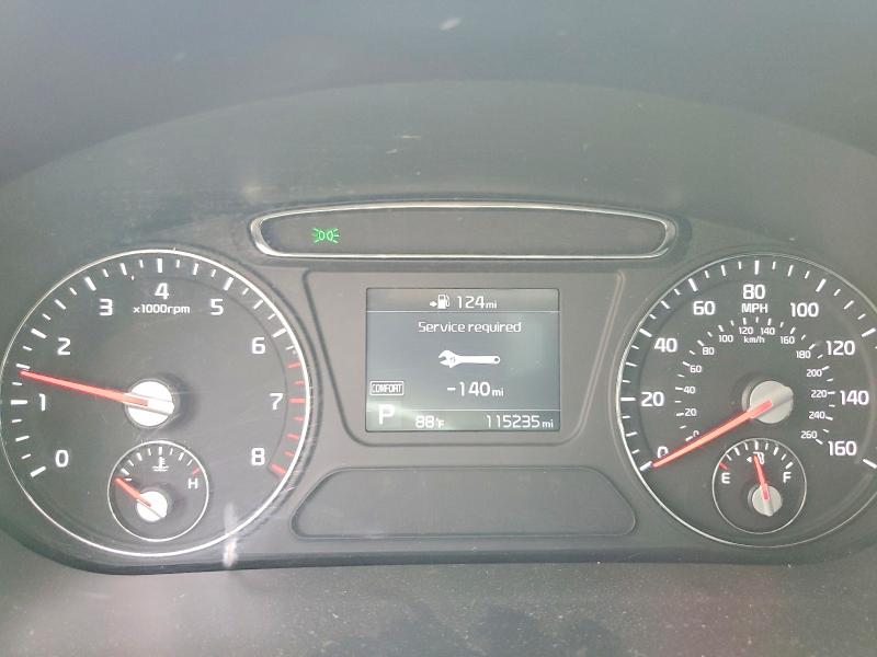 Photo 9 from auction – 2019 KIA SORENTO with VIN 5XYPG4A34KG568632