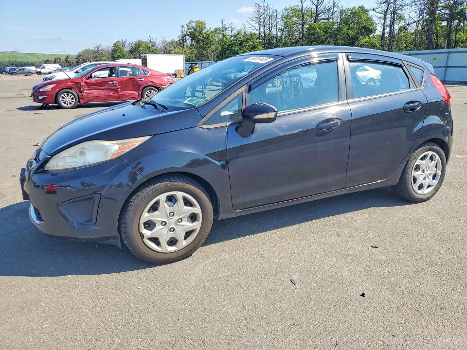 Zdjęcie 1 z aukcji – 2013 FORD FIESTA z VIN 3FADP4EJ7DM157720