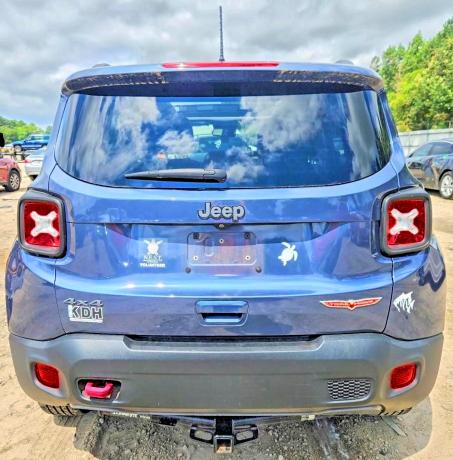 Photo 6 from auction – 2019 JEEP RENEGADE with VIN ZACNJBC18KPK69098