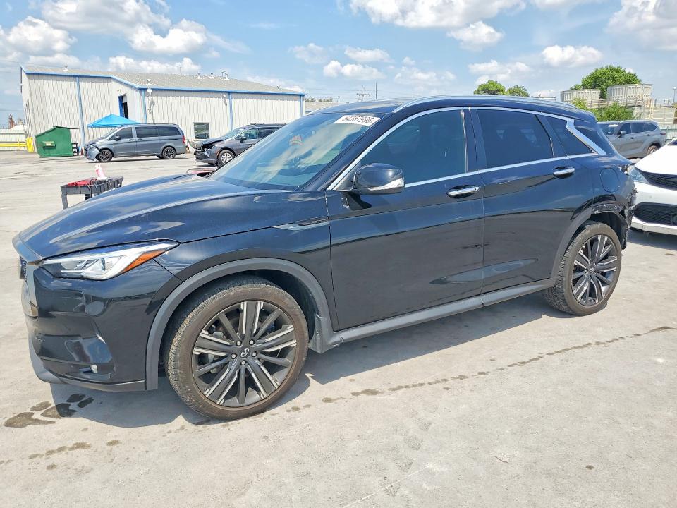 INFINITI QX50 2021 with VIN 3PCAJ5BA7MF120261 - Photo from auction