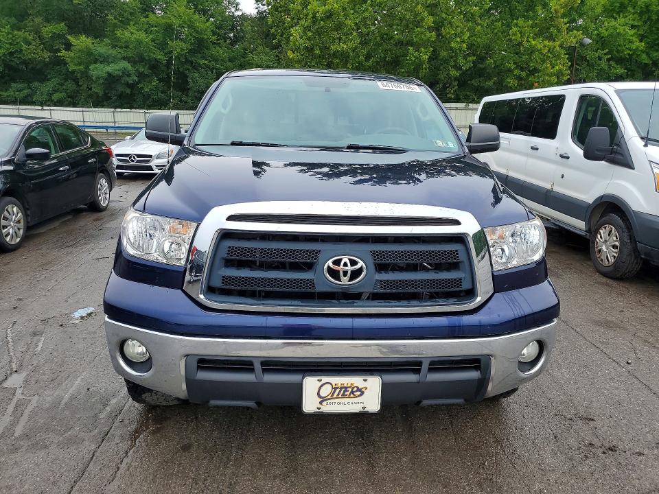 Photo 5 from auction – 2013 TOYOTA TUNDRA with VIN 5TFUM5F12DX040645
