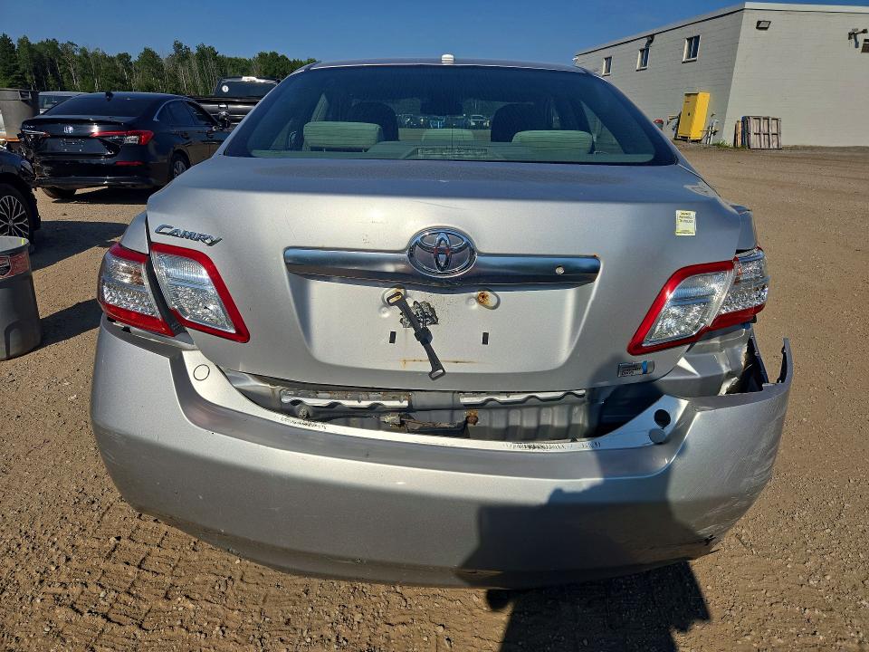 Photo 6 from auction – 2011 TOYOTA CAMRY with VIN 4T1BB3EK8BU127391