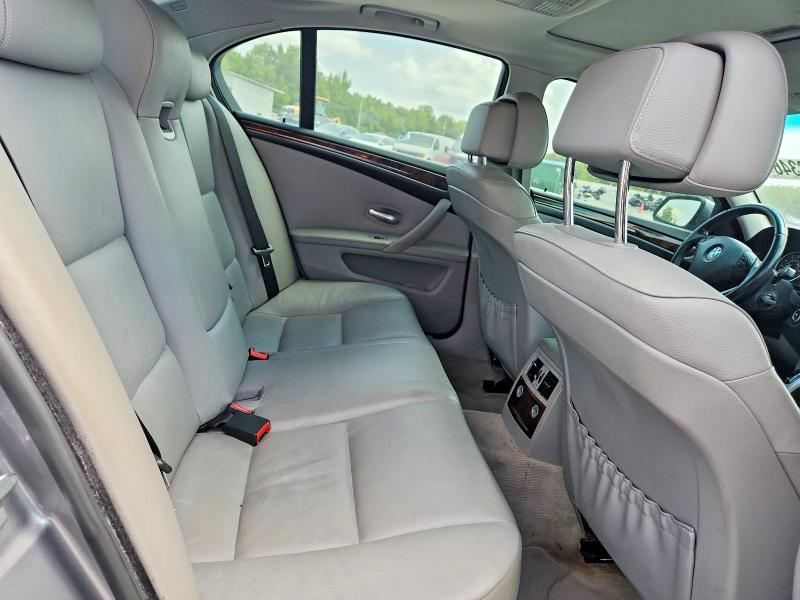 Photo 10 from auction – 2010 BMW 528 with VIN WBANU5C57AC460509