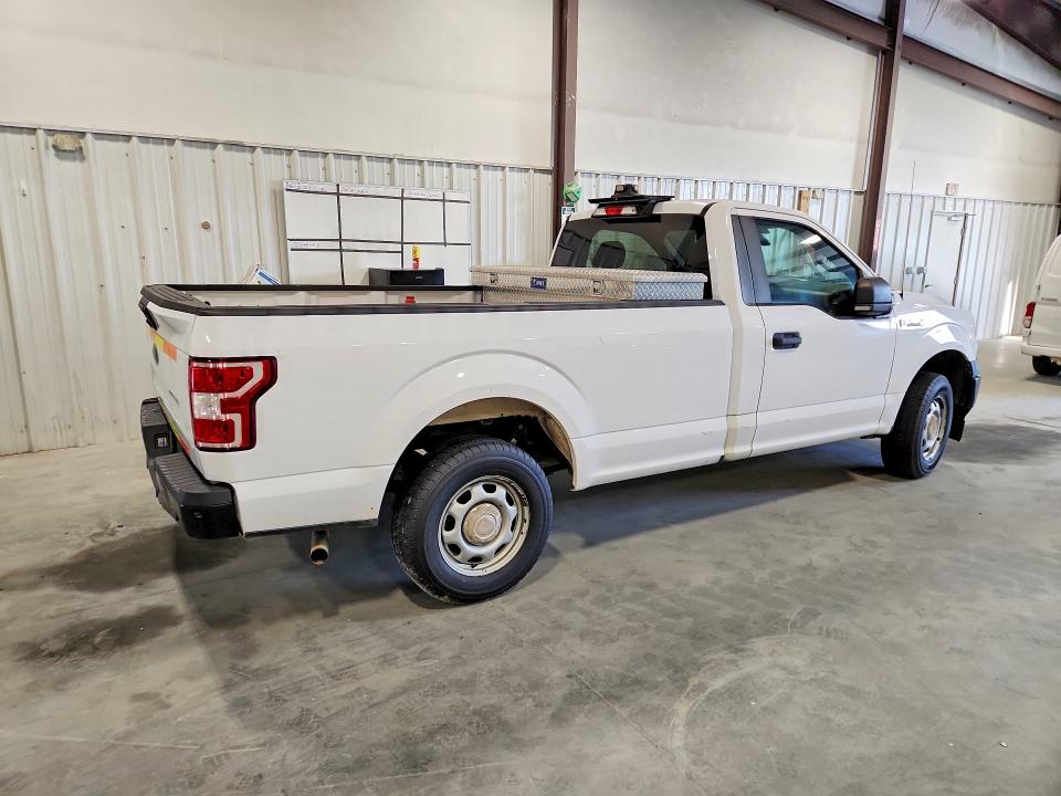 Photo 3 from auction – 2019 FORD F-150 with VIN 1FTMF1CB0KKD65515