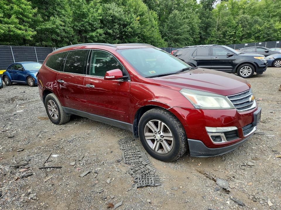 Photo 4 from auction – 2017 CHEVROLET TRAVERSE with VIN 1GNKVHKD2HJ157728