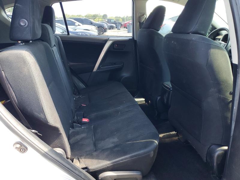 Photo 11 from auction – 2014 TOYOTA RAV4 with VIN JTMBFREV6EJ003549