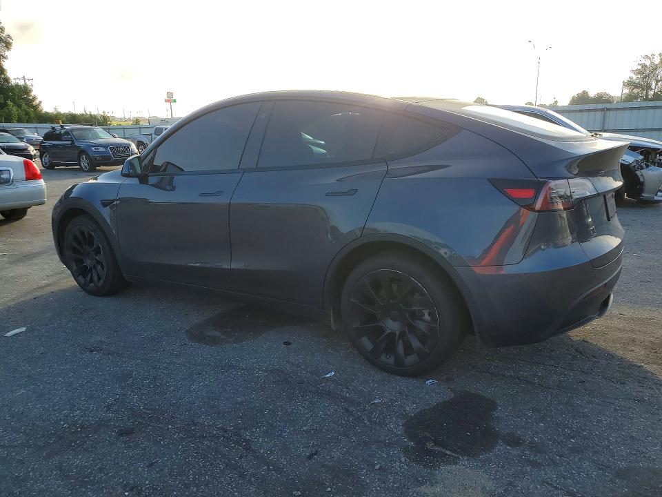 Photo 2 from auction – 2021 TESLA MODEL Y with VIN 5YJYGDEE9MF254453