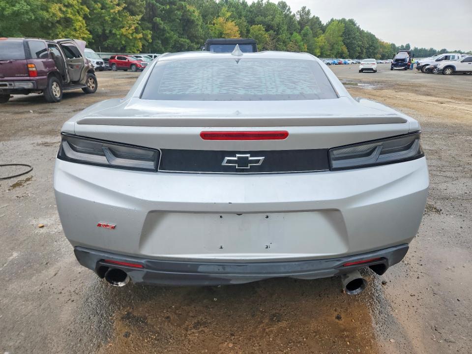Photo 6 from auction – 2018 CHEVROLET CAMARO with VIN 1G1FB1RX7J0188939