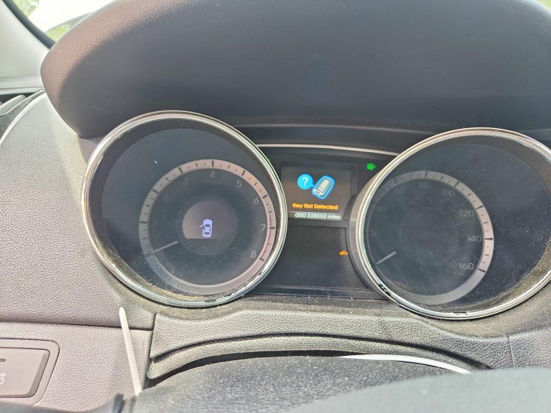Photo 9 from auction – 2014 HYUNDAI SONATA with VIN 5NPEC4AC6EH886901