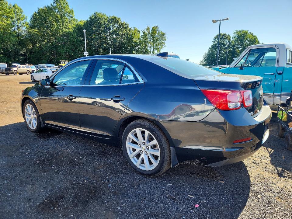 Photo 2 from auction – 2015 CHEVROLET MALIBU with VIN 1G11E5SX6FF270331