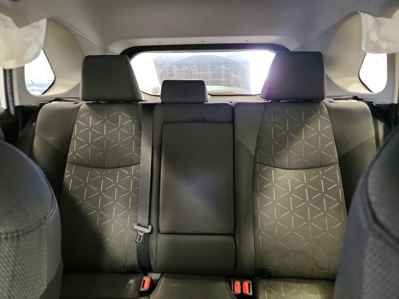 Photo 10 from auction – 2022 TOYOTA RAV4 with VIN 2T3P1RFV6NW255869