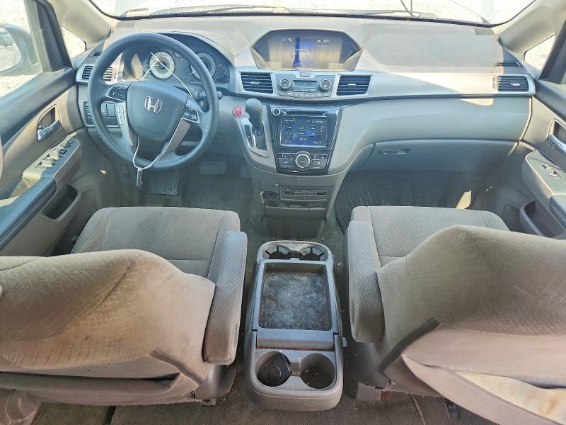 Photo 8 from auction – 2016 HONDA ODYSSEY with VIN 5FNRL5H37GB105835