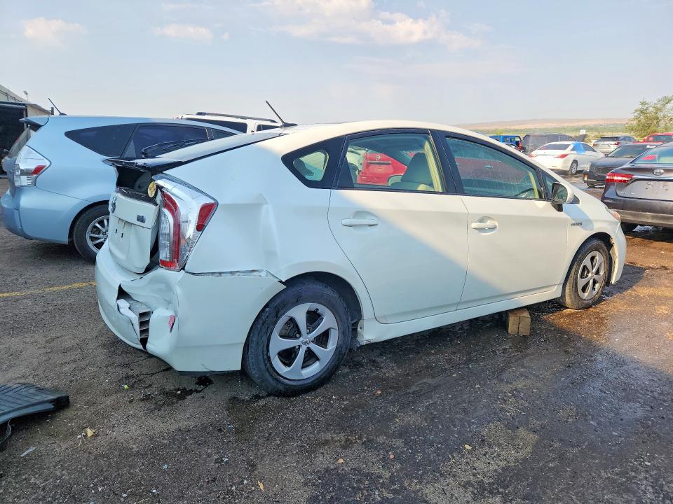 Photo 3 from auction – 2015 TOYOTA PRIUS with VIN JTDKN3DU7F1902883