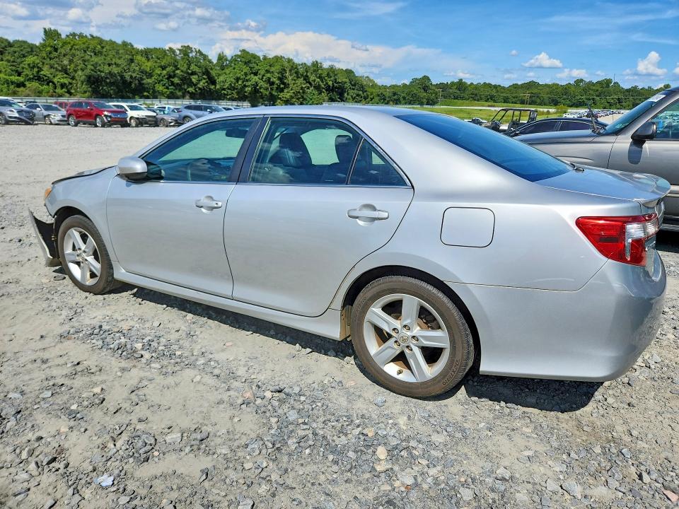 Photo 2 from auction – 2013 TOYOTA CAMRY with VIN 4T1BF1FK2DU719847