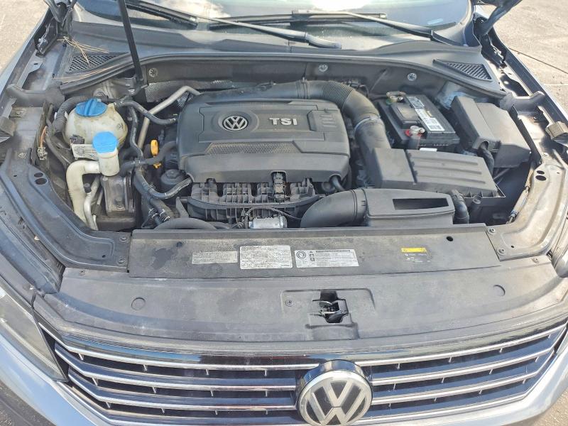 Foto 11 de la subasta – 2016 VOLKSWAGEN PASSAT con VIN 1VWBT7A30GC030526