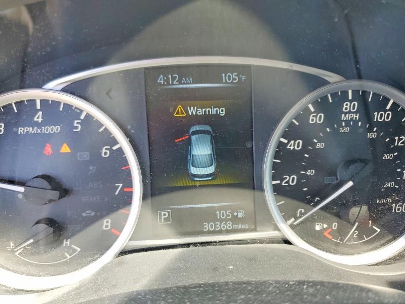 Photo 9 from auction – 2017 NISSAN SENTRA with VIN 3N1AB7AP3HY217680