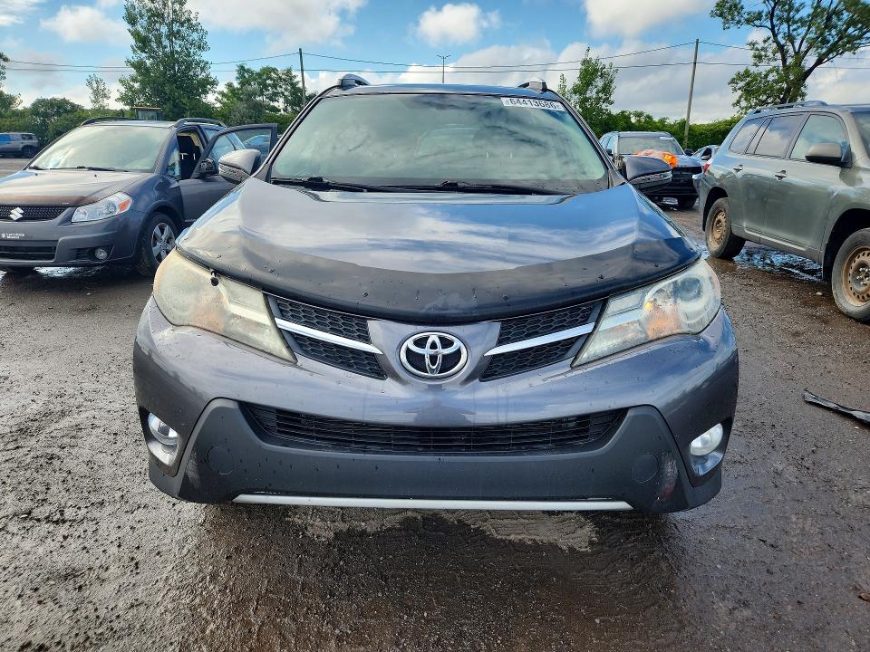 Photo 5 from auction – 2015 TOYOTA RAV4 with VIN 2T3RFREVXFW265883