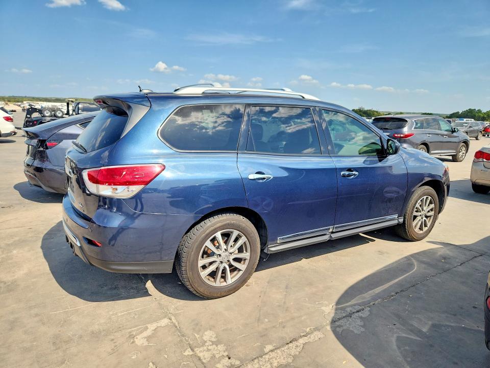 Photo 3 from auction – 2013 NISSAN PATHFINDER with VIN 5N1AR2MN0DC680509