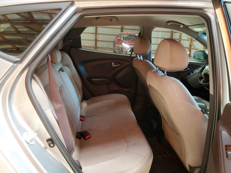 Photo 11 from auction – 2015 HYUNDAI TUCSON with VIN KM8JTCAF4FU102849