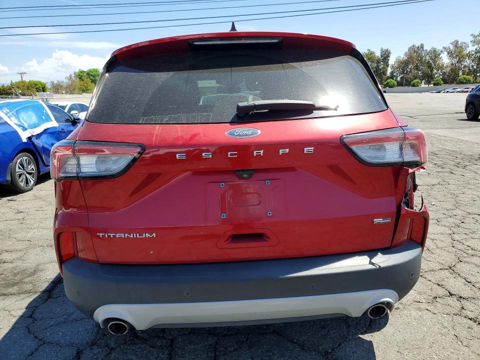 Photo 6 from auction – 2021 FORD ESCAPE with VIN 1FMCU0DZ9MUB28113
