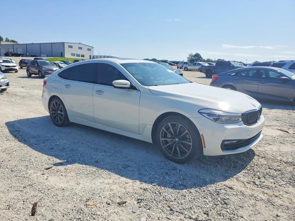Photo 4 from auction – 2018 BMW 640 with VIN WBAJV6C52JBJ99801