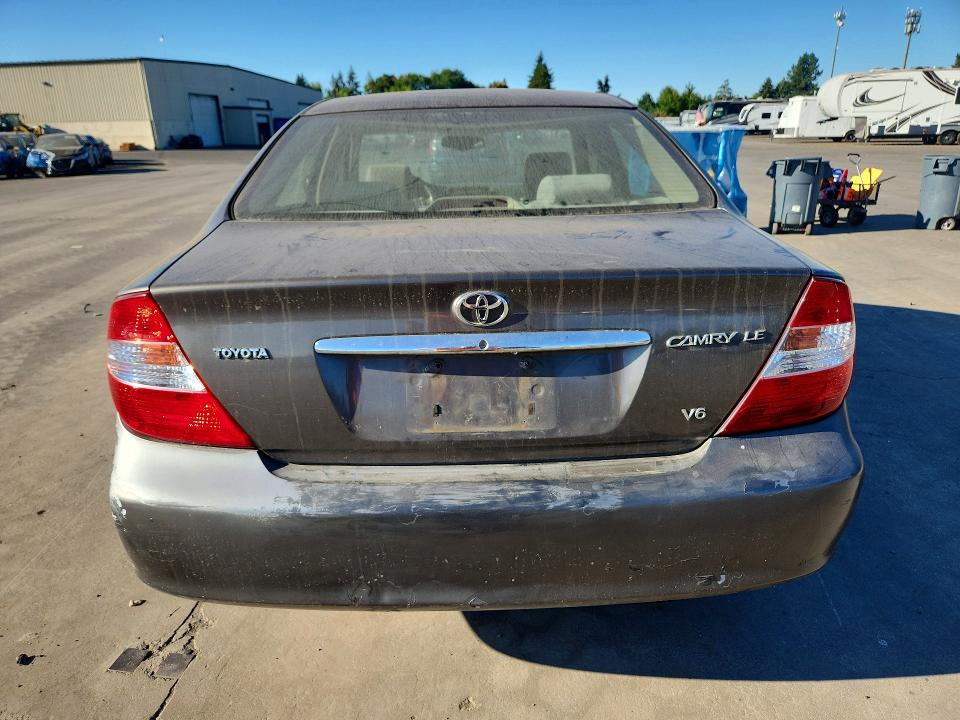 Photo 6 from auction – 2003 TOYOTA CAMRY with VIN 4T1BF32K33U550566