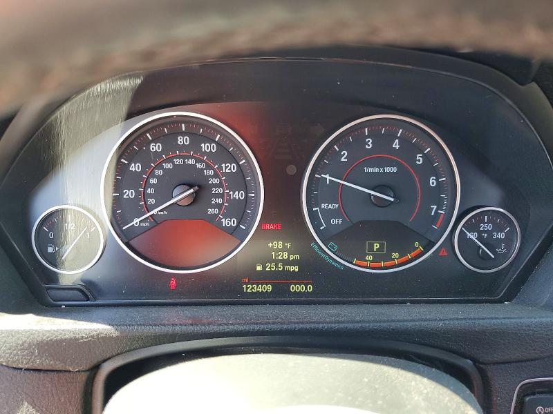 Photo 9 from auction – 2014 BMW 328 with VIN WBA3C1C58EK113964
