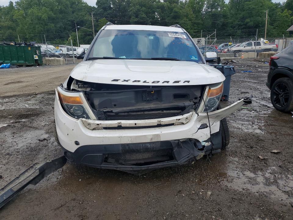 Photo 5 from auction – 2012 FORD EXPLORER with VIN 1FMHK8F87CGA92305