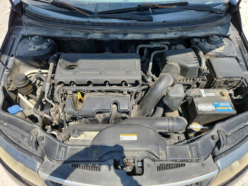 Photo 11 from auction – 2011 KIA FORTE5 with VIN KNAFU5A22B5332231