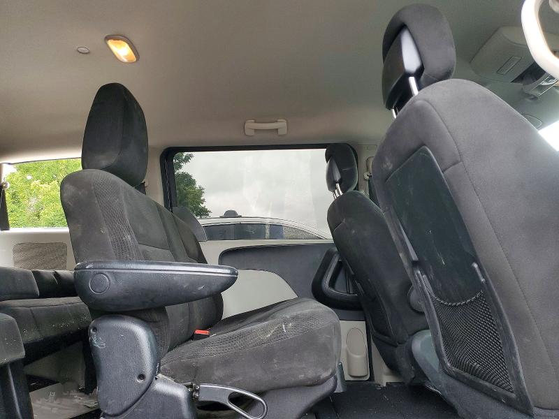 Photo 11 from auction – 2015 DODGE GRAND CARAVAN with VIN 2C4RDGBG0FR746798