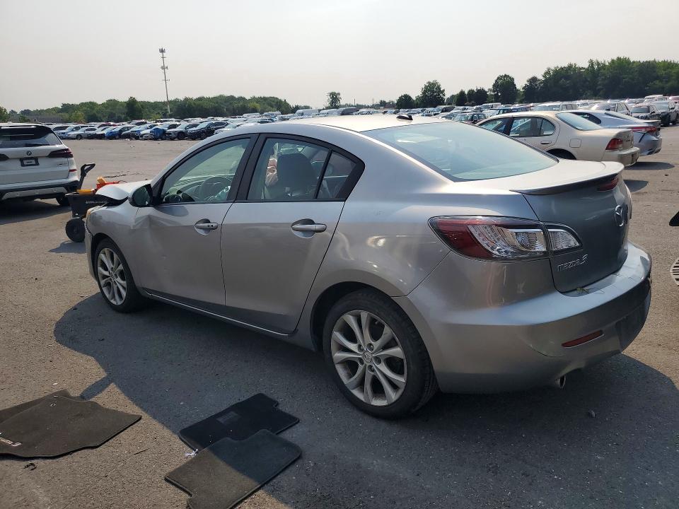 Photo 2 from auction – 2011 MAZDA 3 with VIN JM1BL1W65B1365174