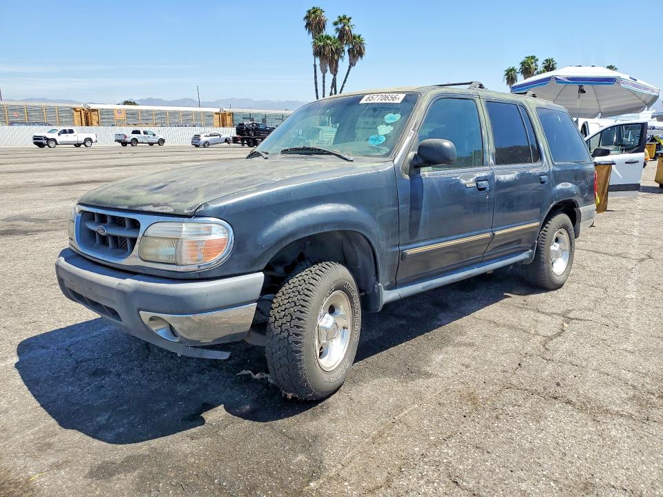 FORD EXPLORER 2001 with VIN 1FMZU63E01ZA43252 - Photo from auction