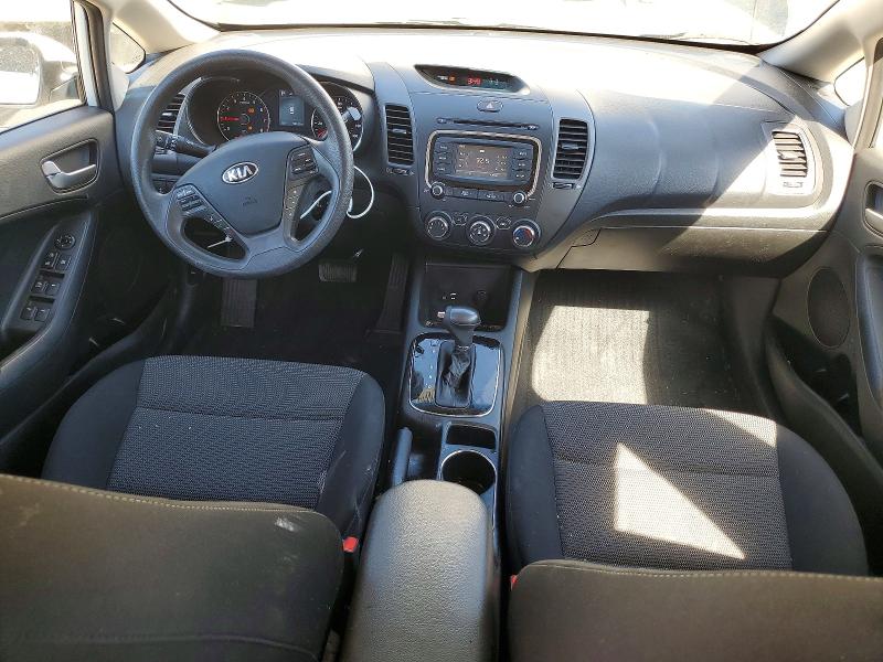 Photo 8 from auction – 2018 KIA FORTE with VIN 3KPFK4A72JE281413