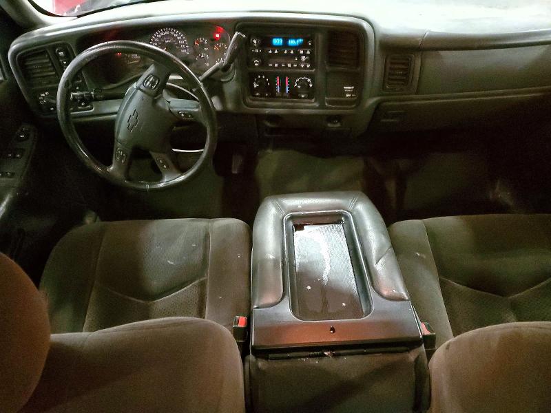 Photo 8 from auction – 2004 CHEVROLET SILVERADO with VIN 2GCEK19T241388930