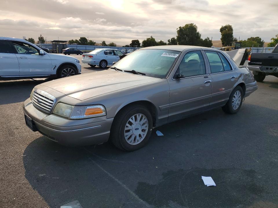 2004 FORD CROWN VICTORIA