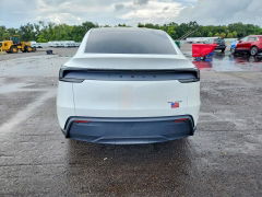 Photo 6 from auction – 2026 TESLA MODEL Y with VIN 7SAYGDEE6TA705210