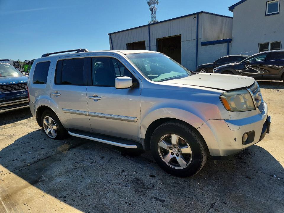 Photo 4 from auction – 2011 HONDA PILOT with VIN 5FNYF4H44BB064370