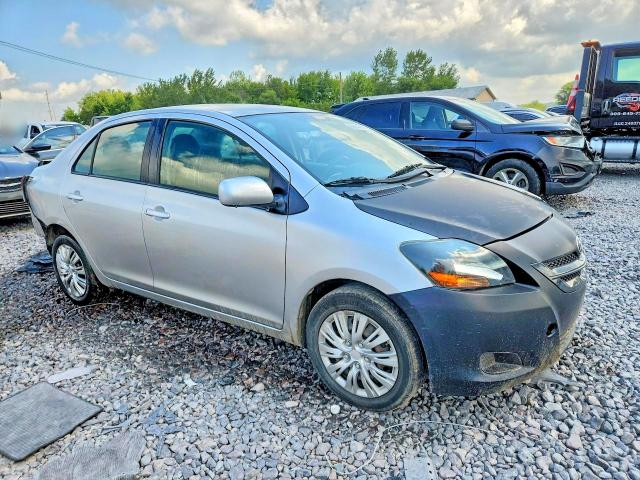 Photo 4 from auction – 2012 TOYOTA YARIS with VIN JTDBT4K33CL030143