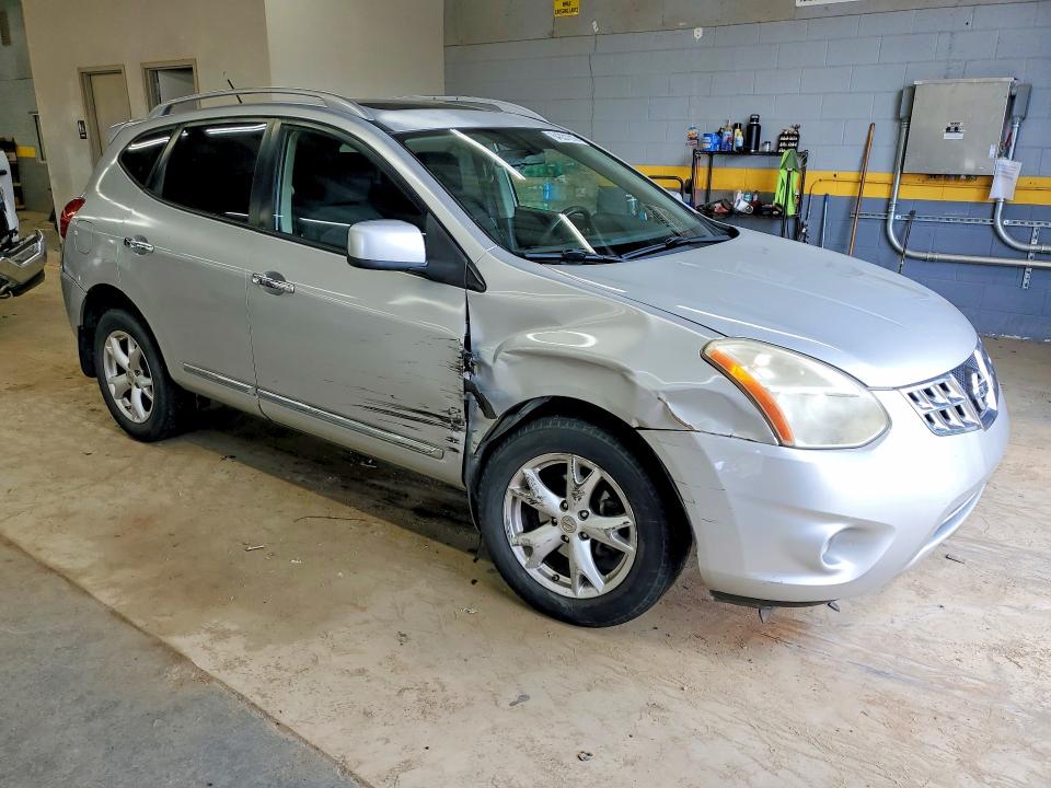 Photo 4 from auction – 2011 NISSAN ROGUE with VIN JN8AS5MT5BW183187