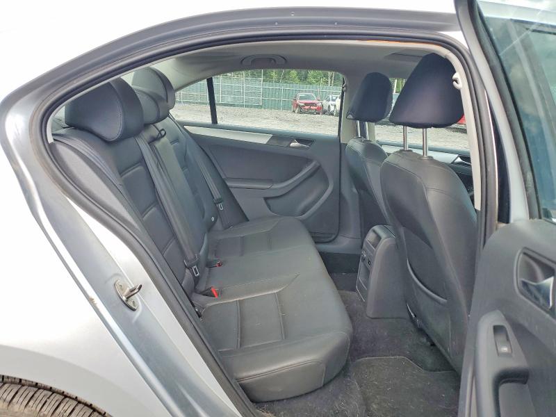 Photo 10 from auction – 2012 VOLKSWAGEN JETTA with VIN 3VWLL7AJ5CM004323