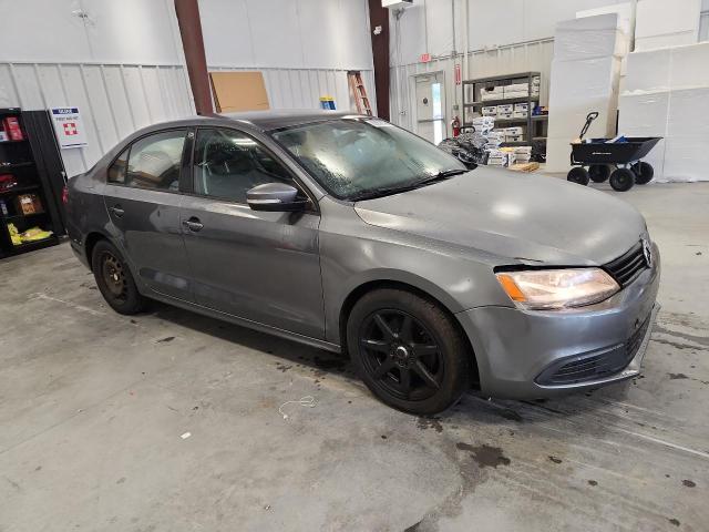 Photo 4 from auction – 2014 VOLKSWAGEN JETTA with VIN 3VWD17AJ8EM260730