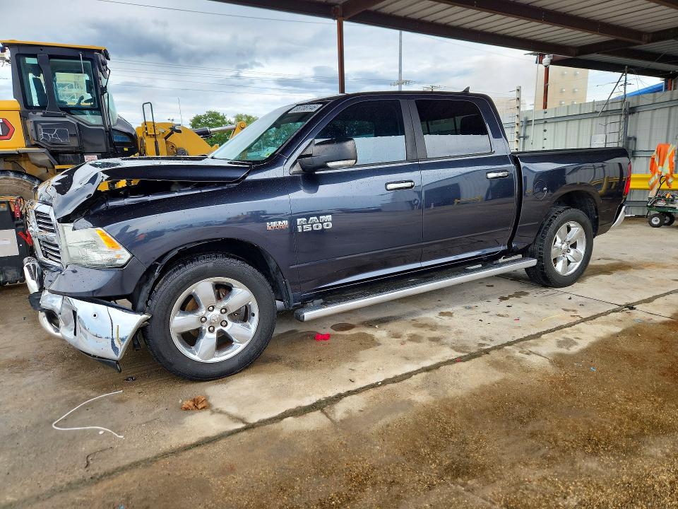 RAM 1500 2015 with VIN 1C6RR6LT6FS523033 - Photo from auction