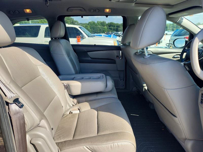 Photo 11 from auction – 2015 HONDA ODYSSEY with VIN 5FNRL5H64FB122424