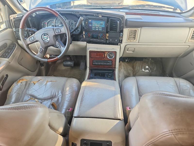 Photo 8 from auction – 2005 CADILLAC ESCALADE with VIN 1GYEC63T05R122330
