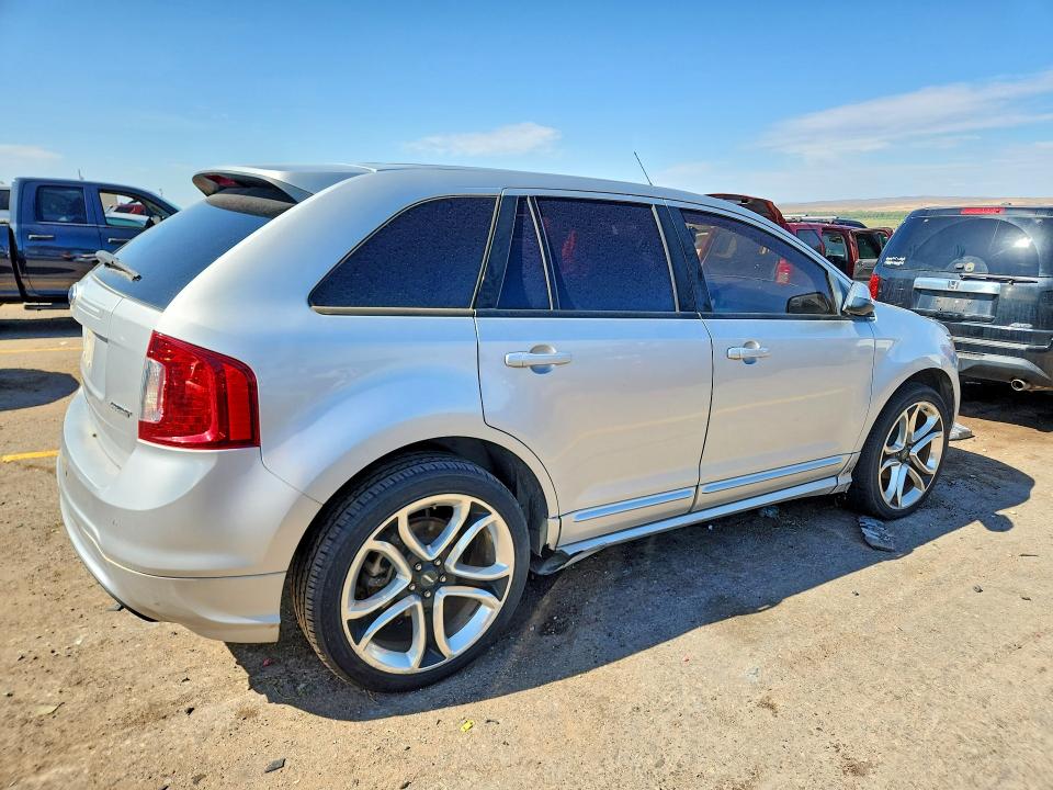 Photo 3 from auction – 2012 FORD EDGE with VIN 2FMDK3AK0CBA19269