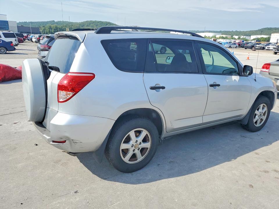 Photo 3 from auction – 2008 TOYOTA RAV4 with VIN JTMZD33VX86065080