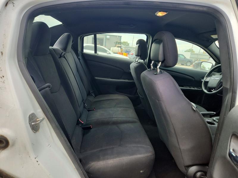 Photo 10 from auction – 2013 CHRYSLER 200 with VIN 1C3CCBAB0DN671388