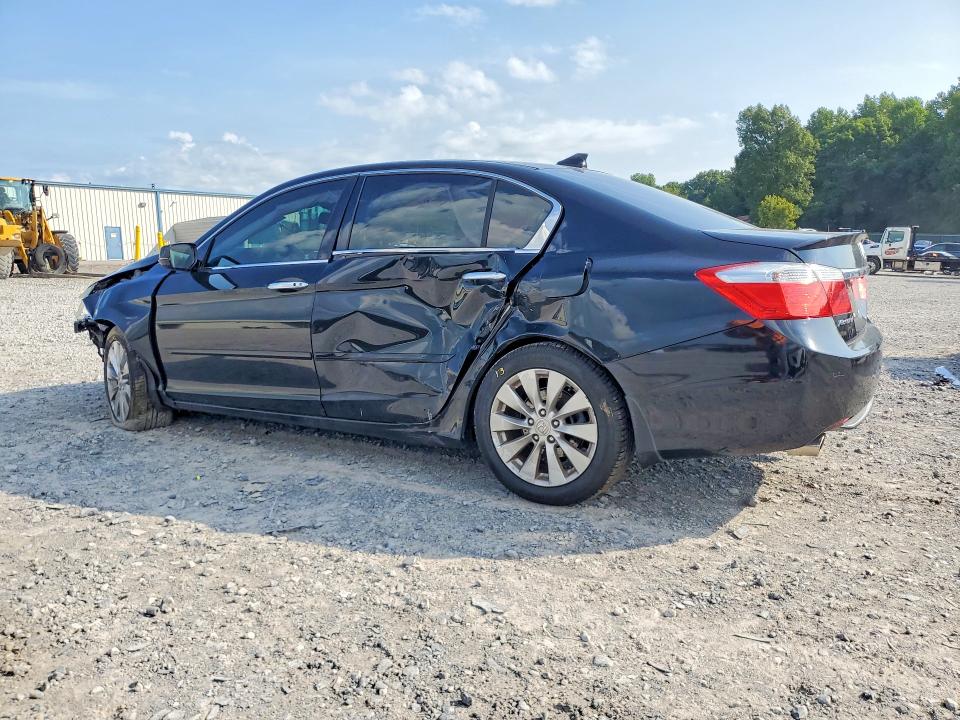 Photo 2 from auction – 2013 HONDA ACCORD with VIN 1HGCR3F86DA017792